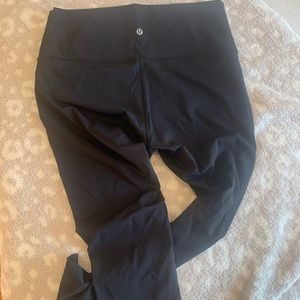 Lululemon Wonder Under High Rise 30” leggings Black